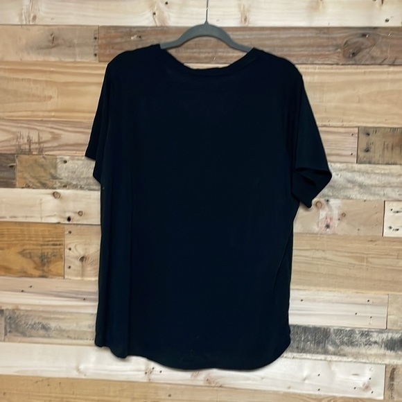 GAP size XXL Black V-neck Lightweight Short Sleeve Soft and Stretchy T-shirt - Picture 7 of 7